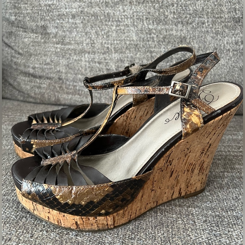 Fergie cork wedge sandal heels Size 8